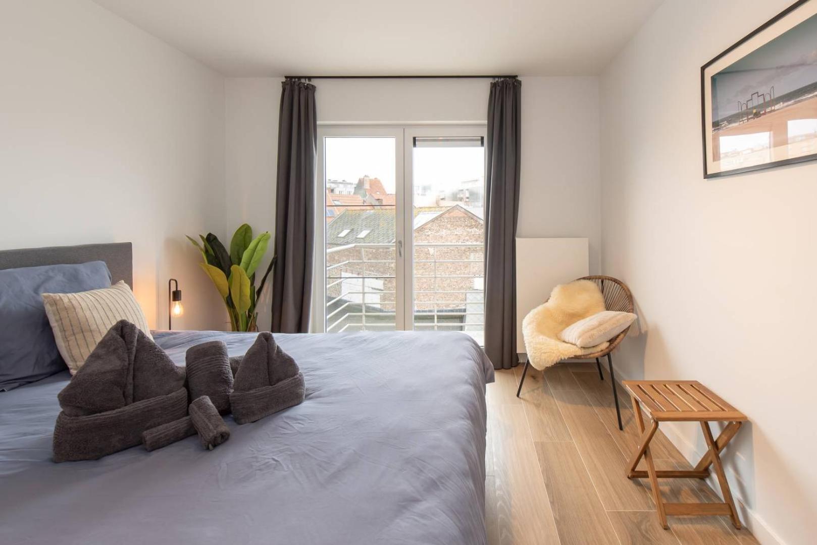 Luxueus, Ruim Appartement Op 350M Van Het Strand Ostende Exteriér fotografie